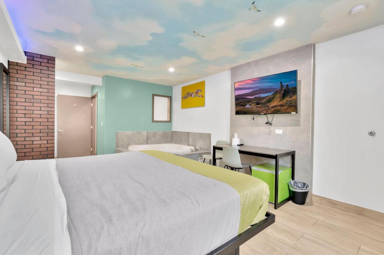 Exclusivo And Motel Lakewood