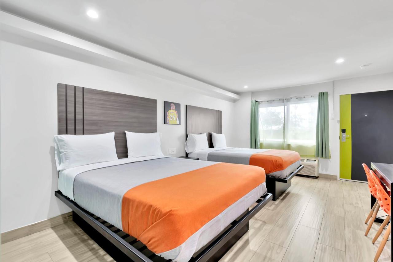 Exclusivo And Motel Lakewood