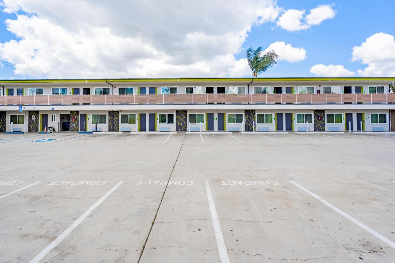 Motel Exclusivo And